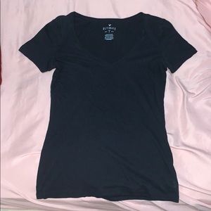 AMERICAN EAGLE black t-shirt